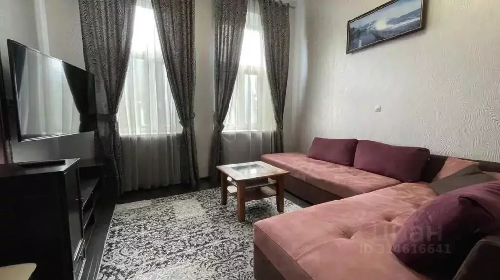 2-к кв. Крым, Ялта ул. Морская, 5 (55.0 м) - Фото 0