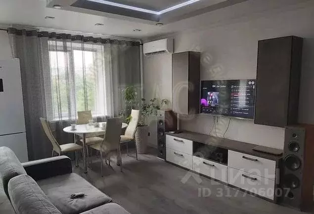 3-к кв. Курская область, Курск ул. Блинова, 2к1 (57.0 м) - Фото 0