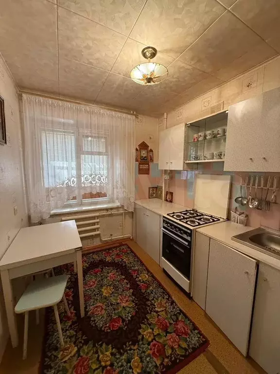 2-к. квартира, 49 м, 3/9 эт. - Фото 0