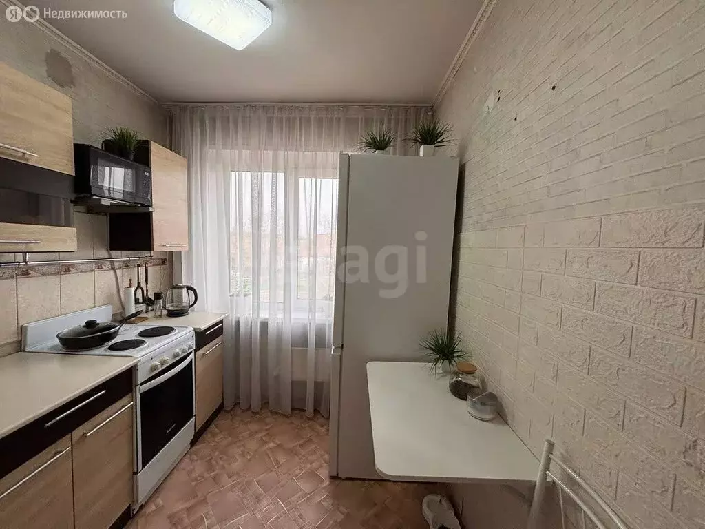 2-комнатная квартира: Черногорск, Советская улица, 32 (44 м) - Фото 2