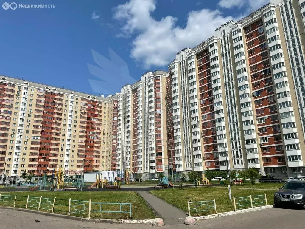 2-комнатная квартира: село Немчиновка, улица Связистов, 4 (60.3 м) - Фото 0