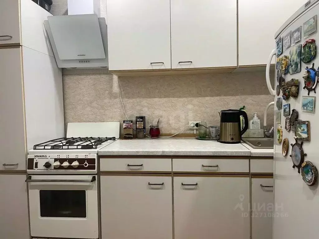 2-к кв. Курская область, Курск просп. Дружбы, 2 (46.6 м) - Фото 1