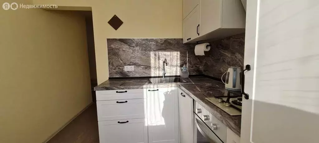 2-комнатная квартира: Зеленоградск, улица Сибирякова, 9 (43 м) - Фото 1