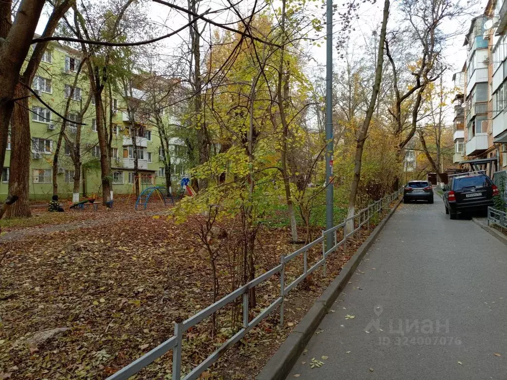 Студия Ростовская область, Ростов-на-Дону ул. Герасименко (32.0 м) - Фото 2