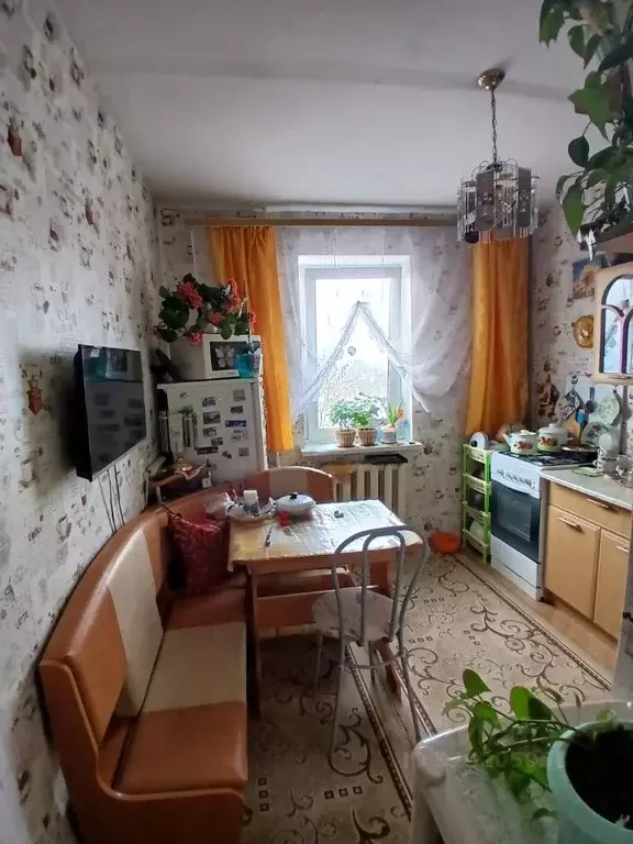 1-к кв. Пермский край, Чусовой Электродеповская ул., 4 (33.0 м) - Фото 0