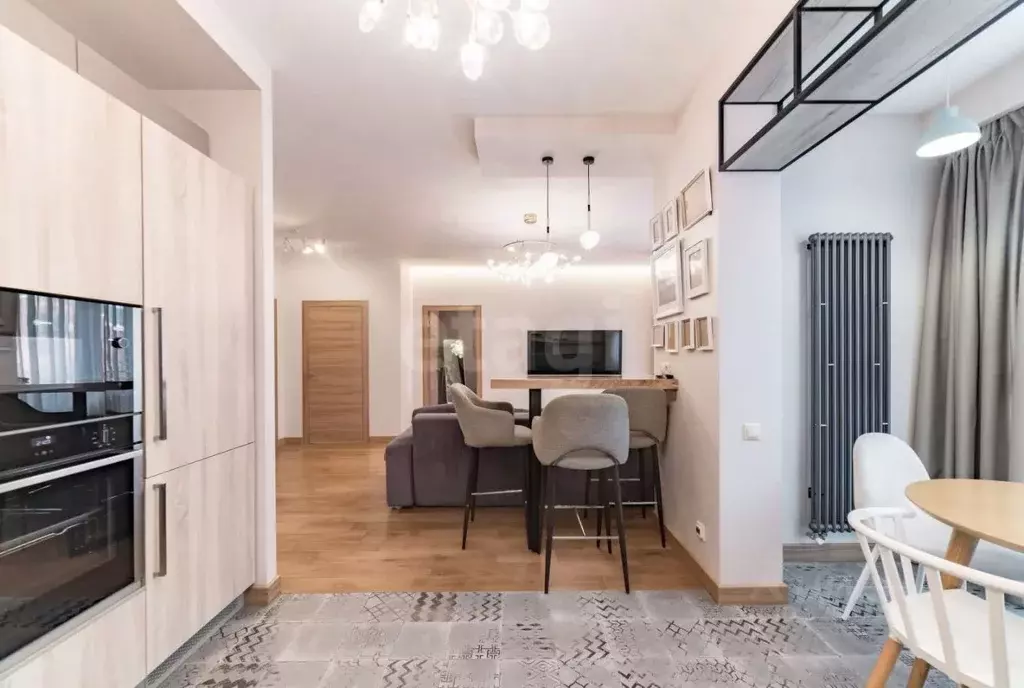 3-к кв. Татарстан, Казань ул. Некрасова, 28 (101.0 м) - Фото 1