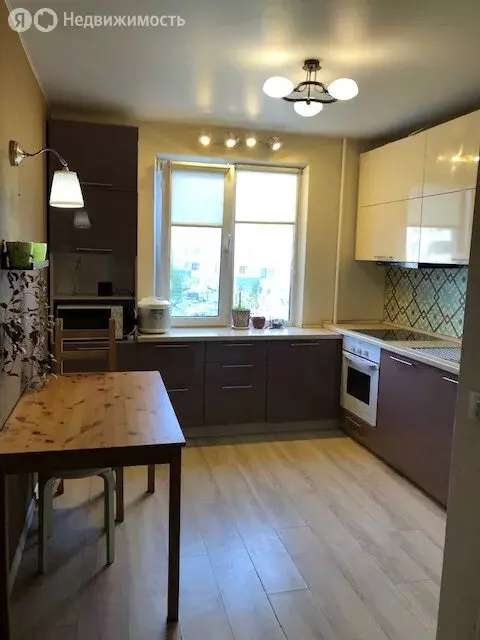 4-комнатная квартира: Екатеринбург, Расточная улица, 22 (88 м) - Фото 2