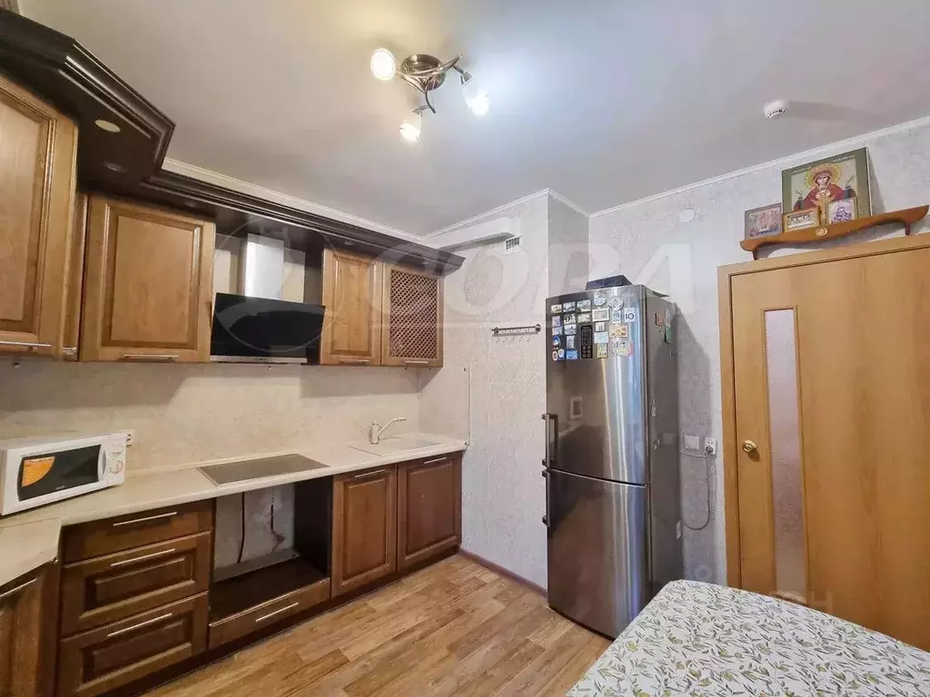 2-к кв. Тюменская область, Тюмень ул. Арктическая, 7к2 (51.0 м) - Фото 1