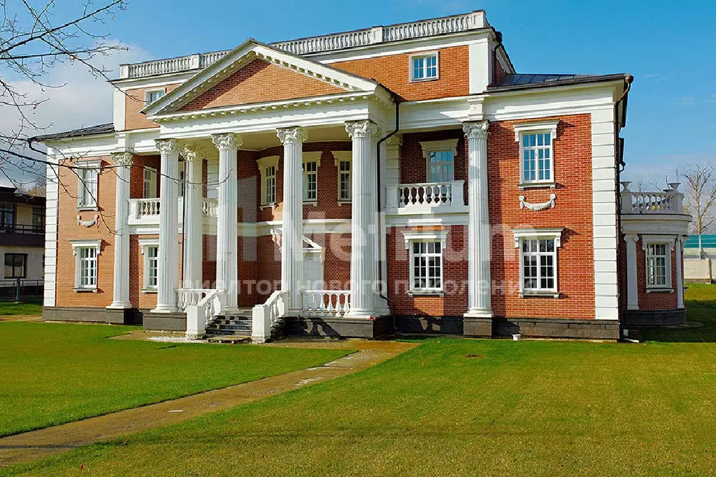 Продается дом в КП Жуковка 21 - Фото 1