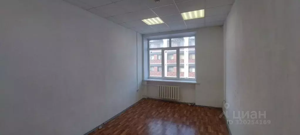 Офис в Тульская область, Тула 9 Мая ул., 3 (20 м) - Фото 1