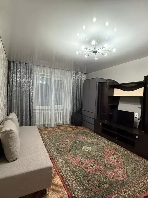 2-к кв. Белгородская область, Старый Оскол Макаренко мкр, 22к1 (40.0 ... - Фото 1