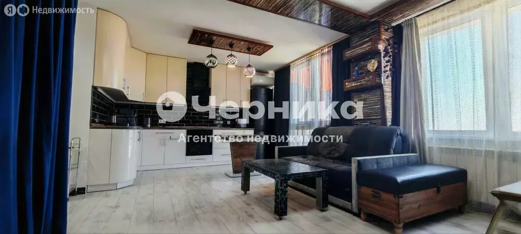Квартира-студия: Каменск-Шахтинский, улица Гагарина, 53 (32.7 м) - Фото 1