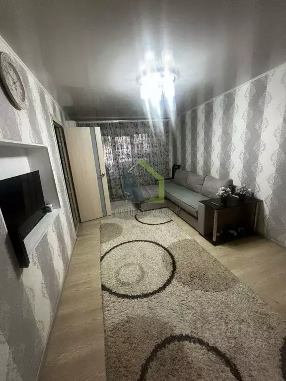 2-к кв. Самарская область, Сызрань Красная ул., 30 (43.2 м) - Фото 1