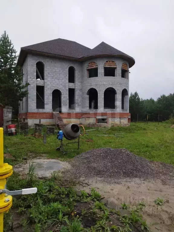 Дом в Свердловская область, Талица Петрунинская ул. (240 м) - Фото 1