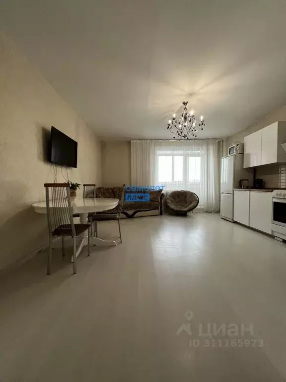 3-к кв. Алтайский край, Барнаул Власихинская ул., 81 (97.8 м) - Фото 0