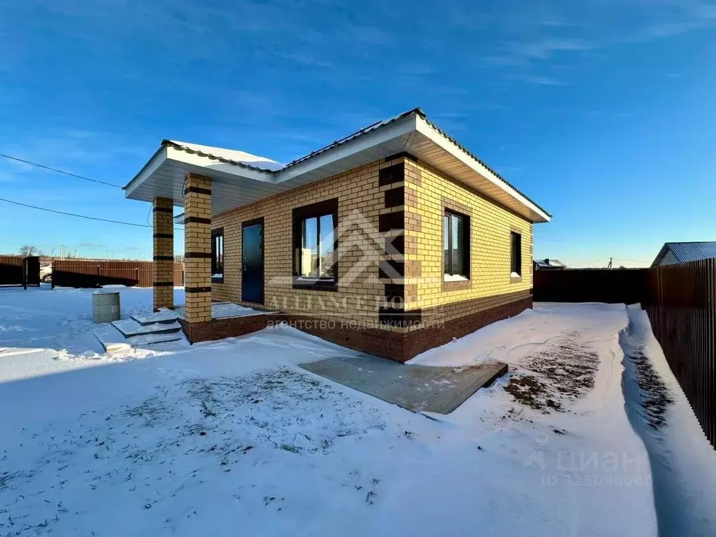 Дом в Татарстан, Высокогорский район, Чернышевское с/пос, с. Каймары ... - Фото 1