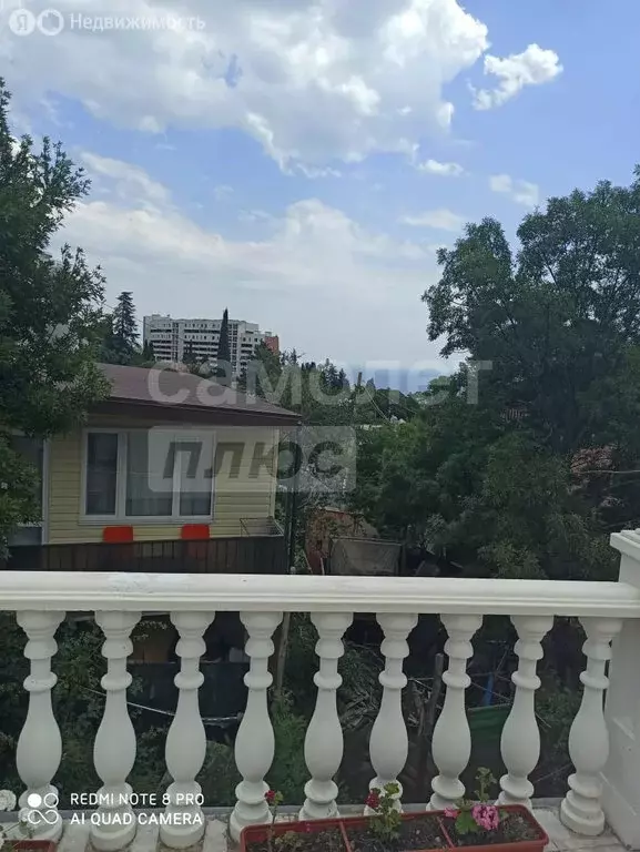 Дом в Республика Крым, муниципальный округ Ялта, посёлок городского ... - Фото 0