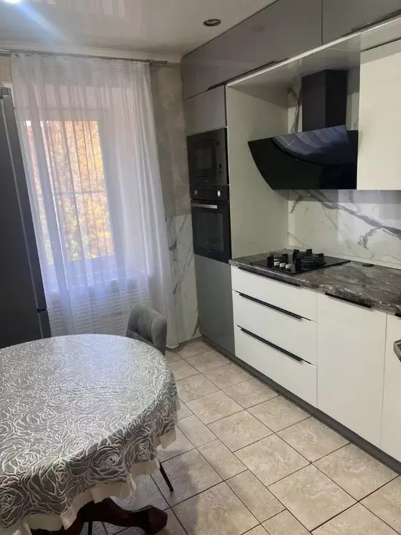 3-к кв. Ростовская область, Шахты Донской пер., 65 (60.0 м) - Фото 1