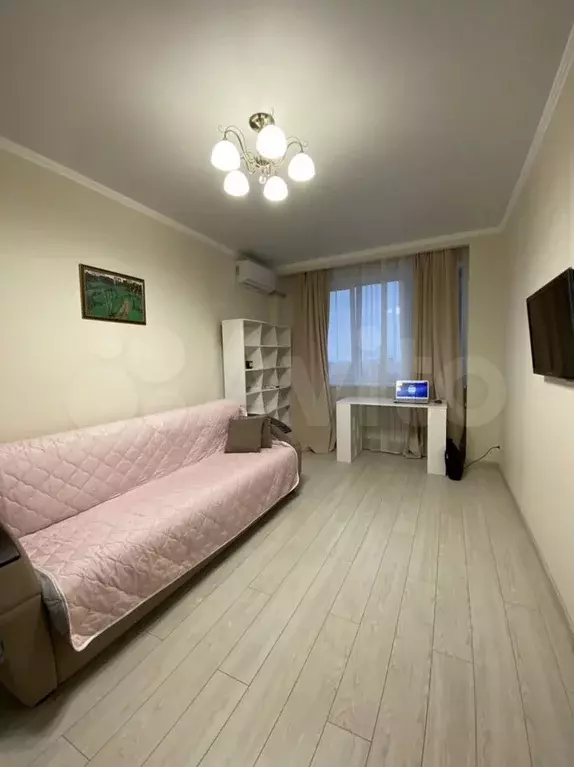 1-к. квартира, 39 м, 14/25 эт. - Фото 0