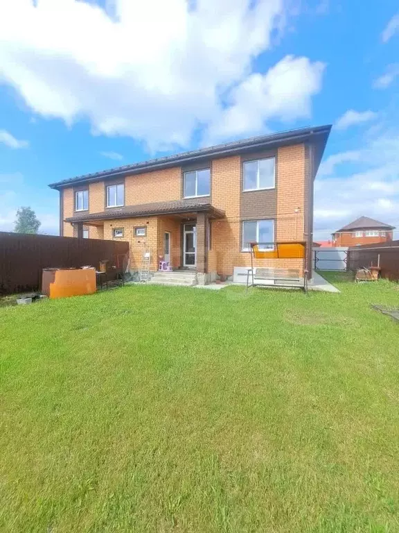 Дом в Тюменская область, Тюменский муниципальный округ, д. Ушакова, ... - Фото 1