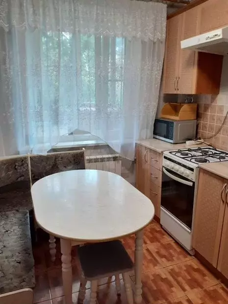 2-к. квартира, 50м, 2/2эт. - Фото 0