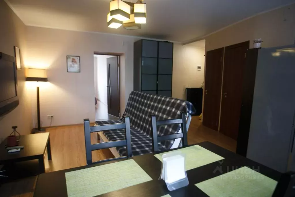 2-к кв. Татарстан, Казань ул. Лейтенанта Шмидта, 48 (40.0 м) - Фото 1