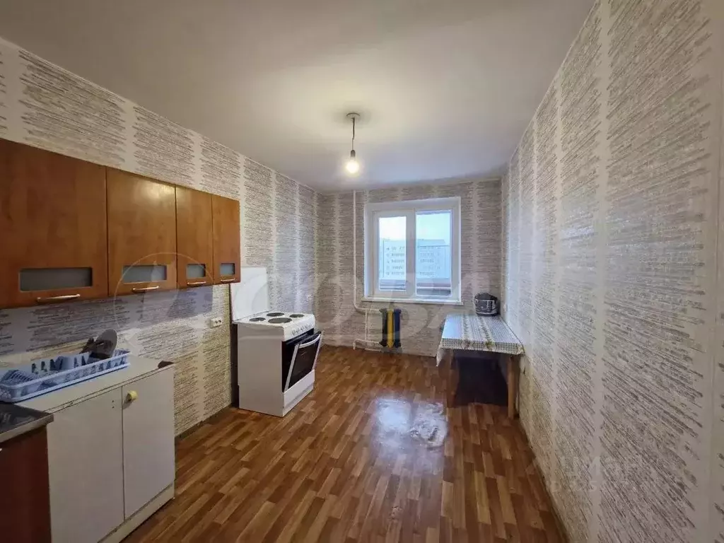 2-к кв. Тюменская область, Тобольск 7-й мкр, 39 (63.0 м) - Фото 1