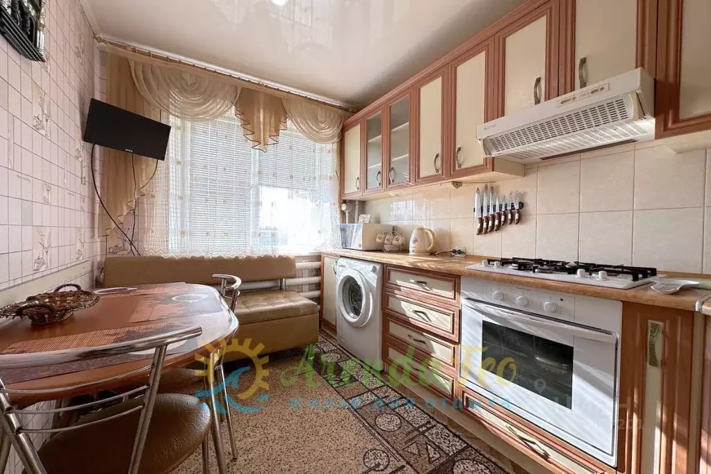 2-к кв. Крым, Феодосия ул. Федько, 47А (50.0 м) - Фото 2