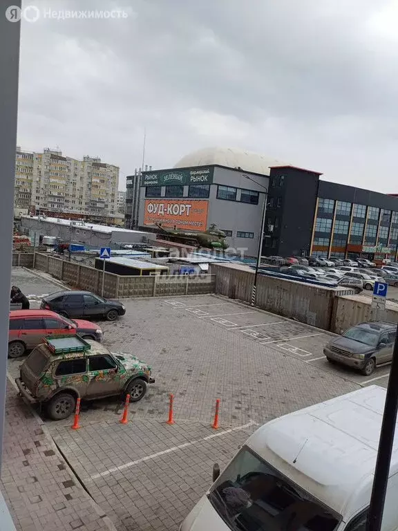 1-комнатная квартира: Омск, улица 70 лет Октября, 3/6 (40.5 м) - Фото 0