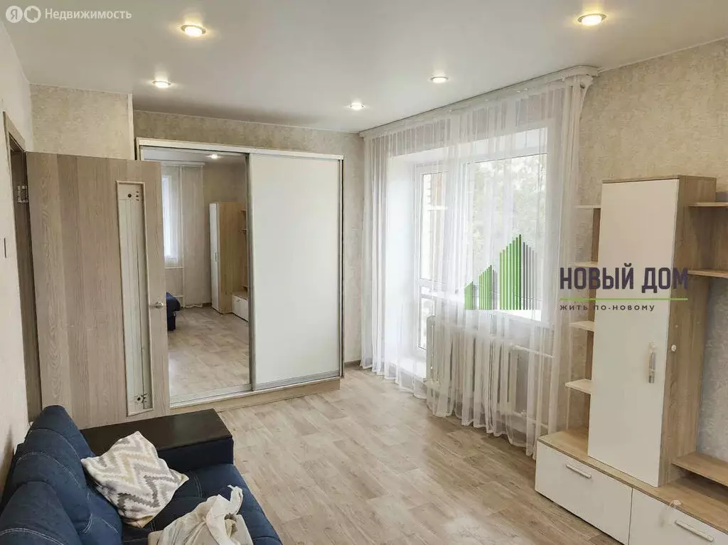 1-комнатная квартира: Великий Новгород, район Торговая сторона, улица ... - Фото 1