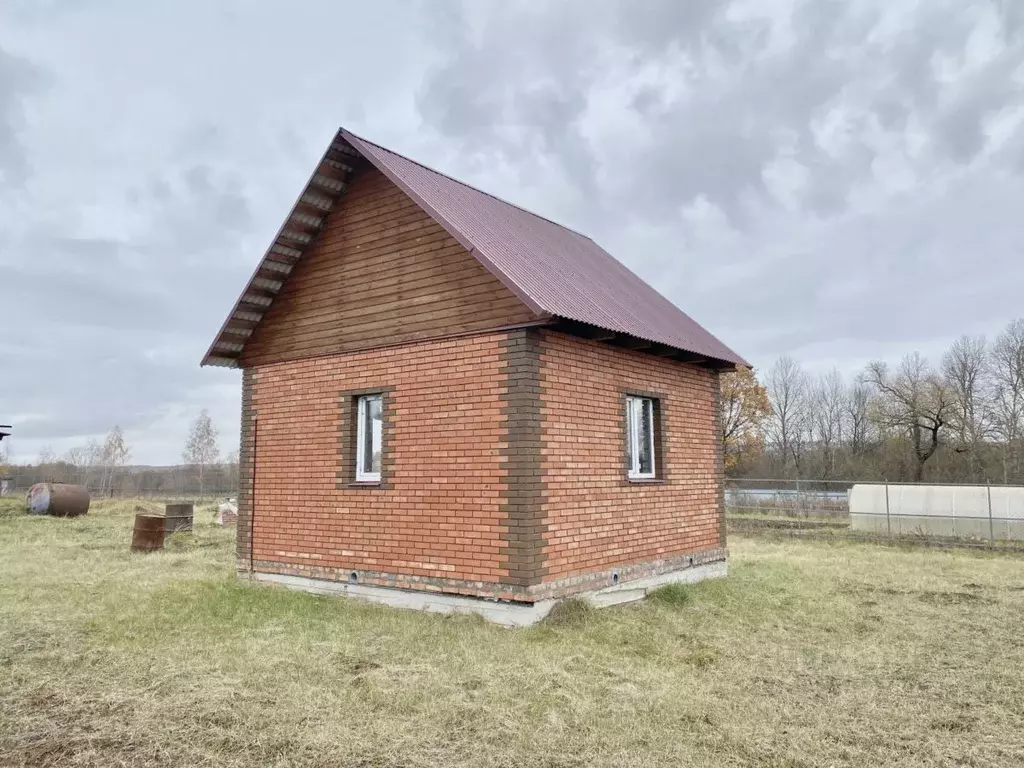 Дом в Тульская область, Ясногорский район, Ревякинское с/пос, д. ... - Фото 1
