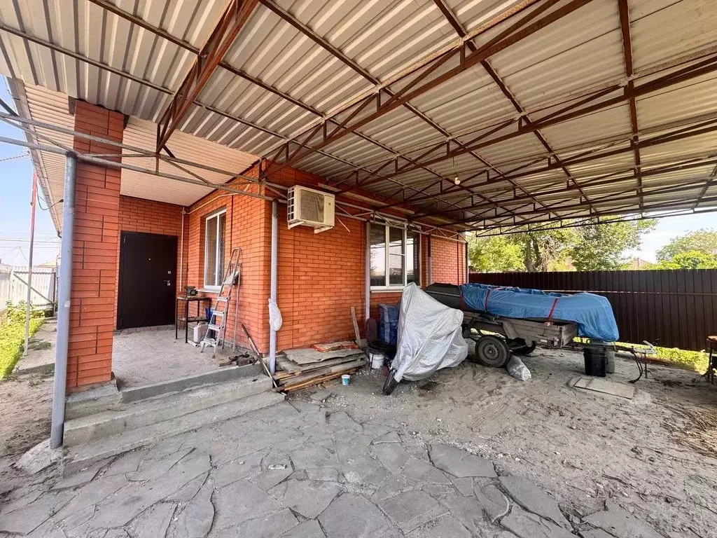 Дом в Ростовская область, Батайск Минская ул. (80 м) - Фото 1