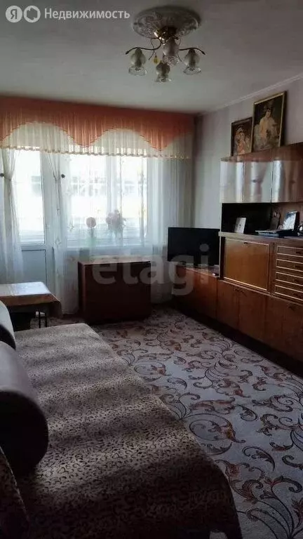2-комнатная квартира: Бийск, улица Михаила Митрофанова, 37 (44.9 м) - Фото 0