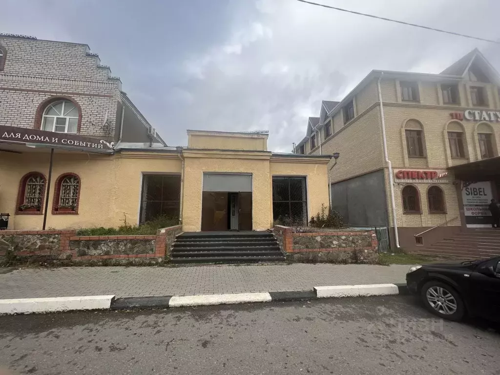 Помещение свободного назначения в Карачаево-Черкесия, Карачаевск ул. ... - Фото 1