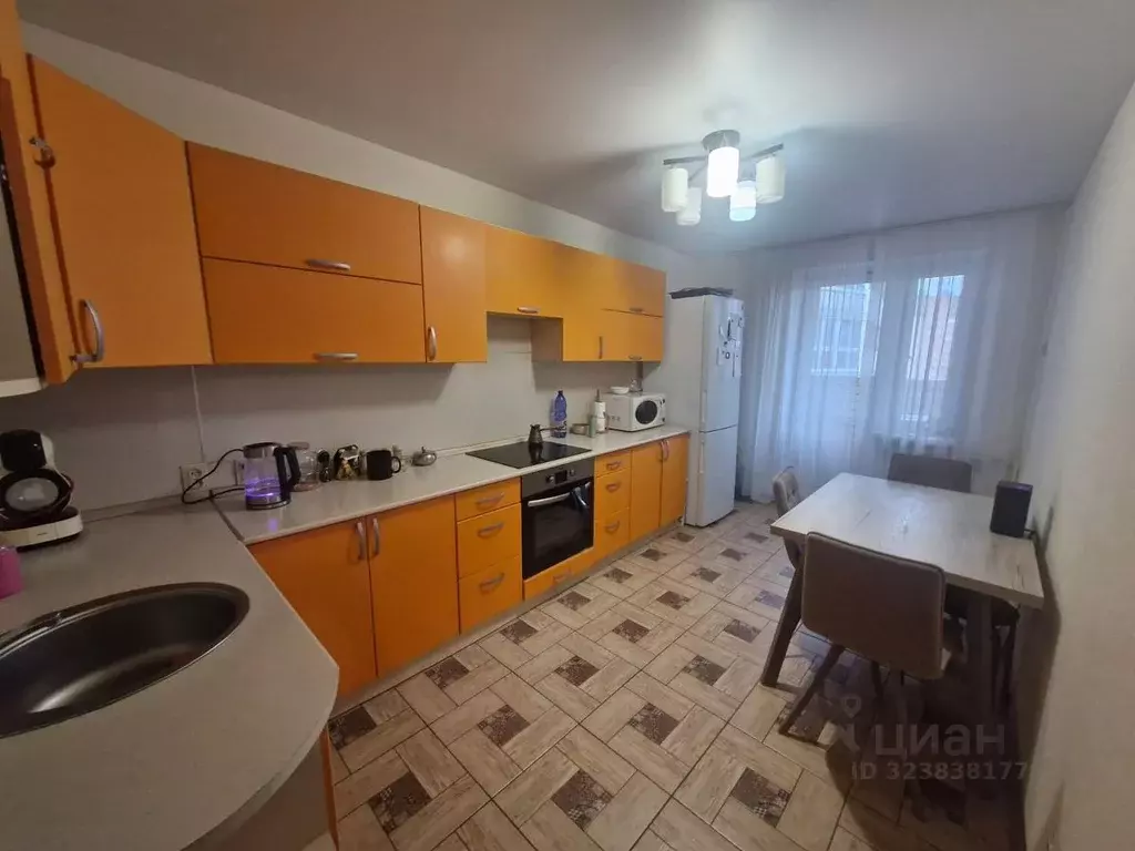 3-к кв. Воронежская область, Воронеж Московский просп., 110Г (82.4 м) - Фото 1