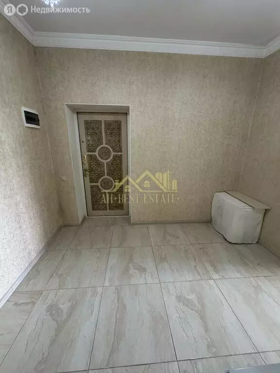 3-комнатная квартира: Владикавказ, улица Леонова, 10А (100 м) - Фото 2