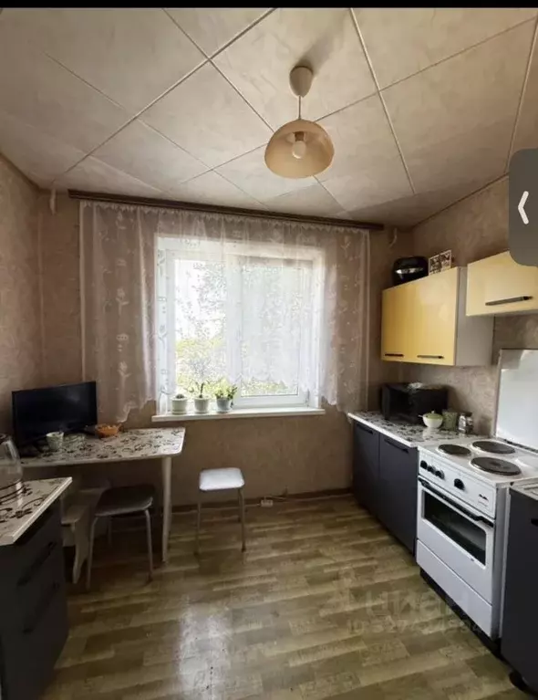 3-к кв. Челябинская область, Челябинск ул. Хохрякова, 30 (65.4 м) - Фото 1