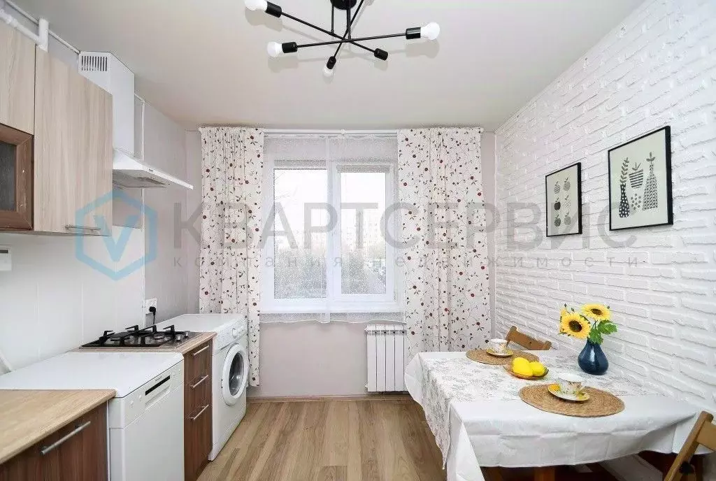 3-к кв. Омская область, Омск Заозерная ул., 22 (49.9 м) - Фото 2