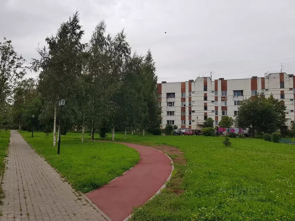 Снять квартиру федоровское тосненский. Снять квартиру федоровское тосненский. Пгт федоровское тосненский шоссейная 22. Посёлок фёдоровское ленинградская область. Жк солнечный квартет в федоровском.