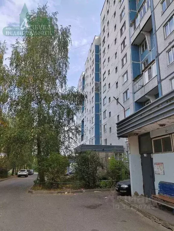 2-к кв. Смоленская область, Смоленск Автозаводская ул., 33 (52.0 м) - Фото 0