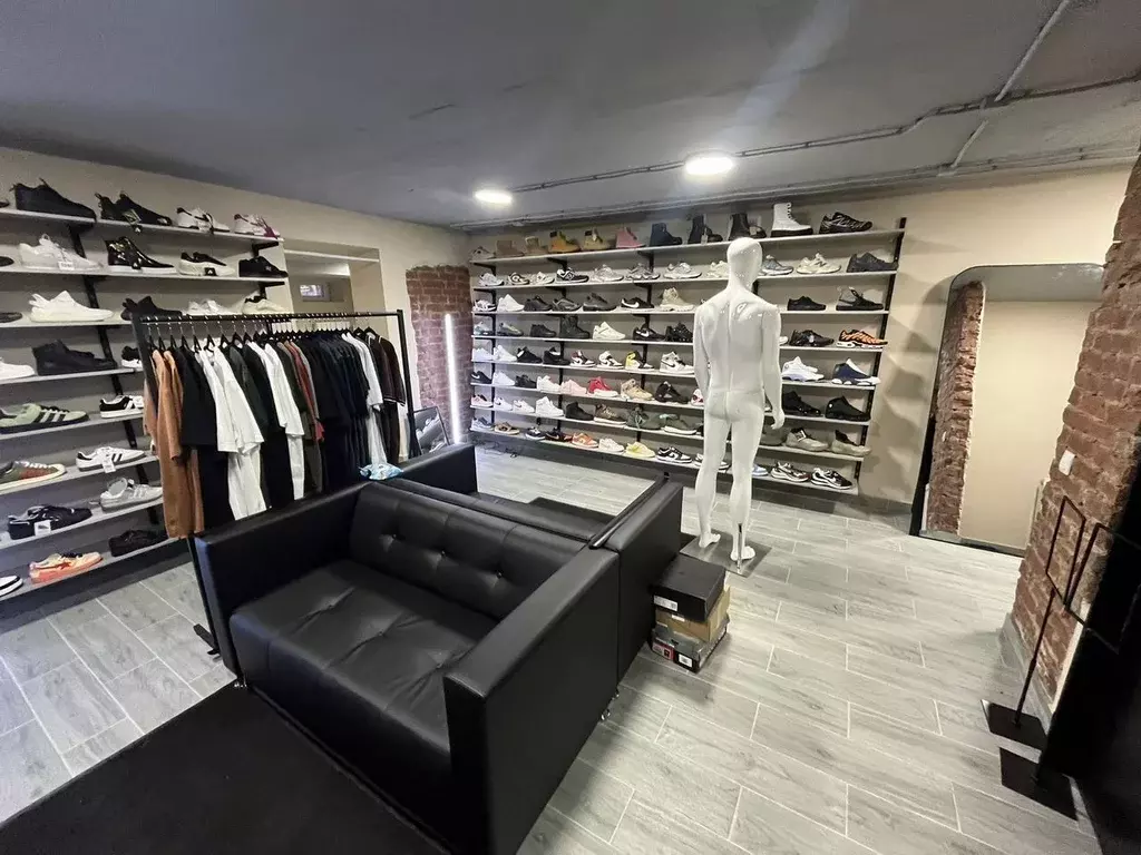 Помещение свободного назначения в Санкт-Петербург ул. Александра ... - Фото 2