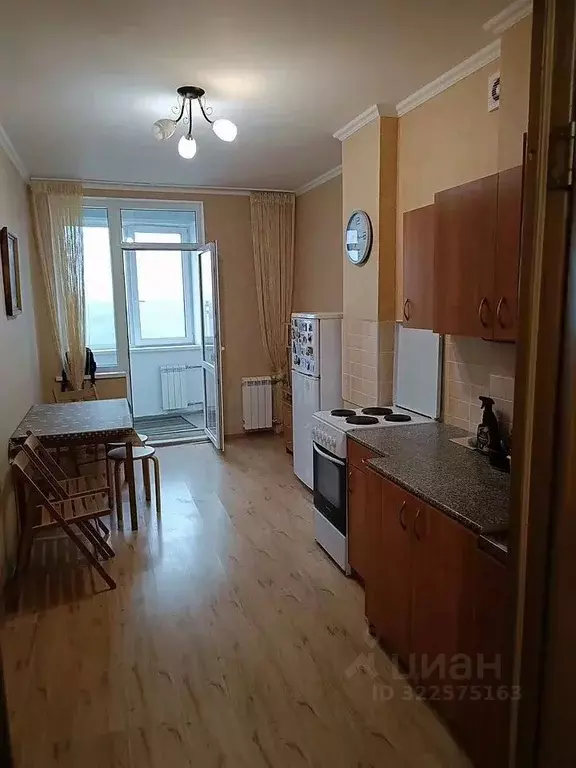 1-к кв. Белгородская область, Белгород Народный бул., 3а (57.0 м) - Фото 1