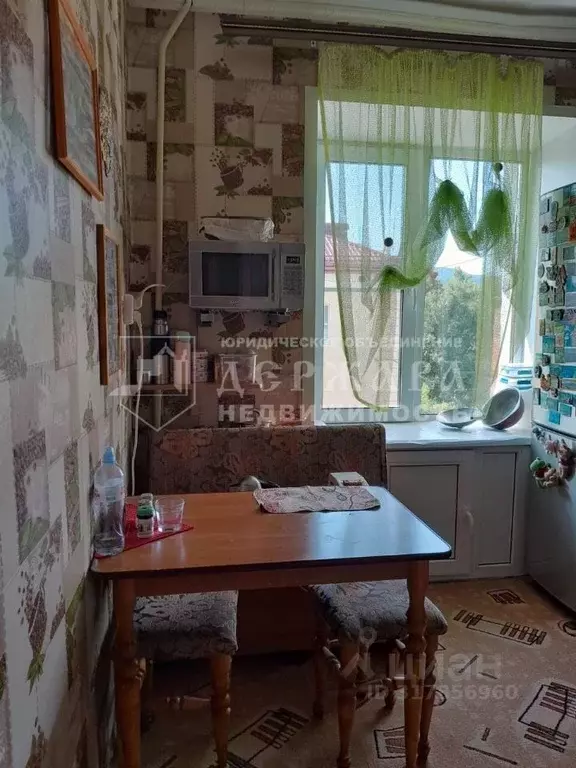1-к кв. Кемеровская область, Междуреченск Весенняя ул., 12 (33.0 м) - Фото 0