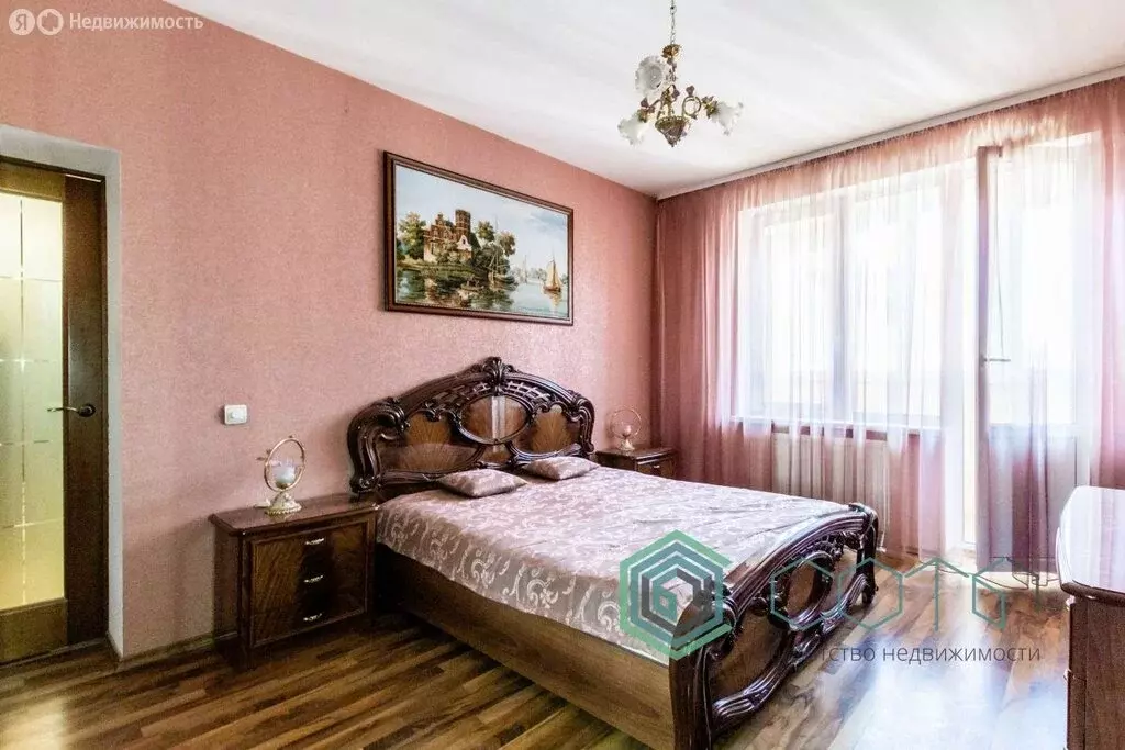 2-комнатная квартира: Калининград, Чувашская улица, 4Б (68.7 м) - Фото 1