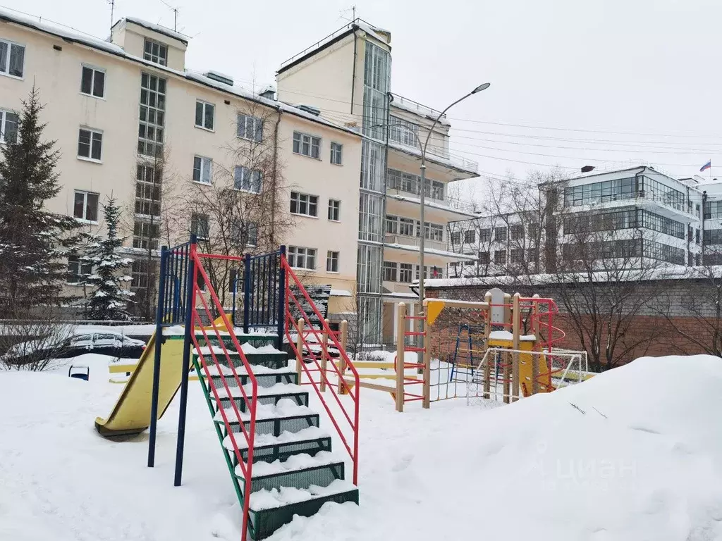 3-к кв. Свердловская область, Екатеринбург ул. Малышева, 4Б (99.5 м) - Фото 2