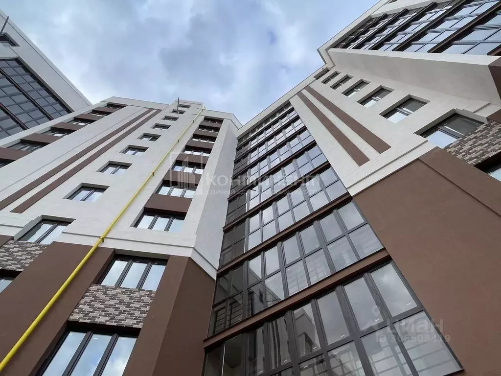 3-к кв. Владимирская область, Ковров Комсомольская ул., 1А (111.7 м) - Фото 0