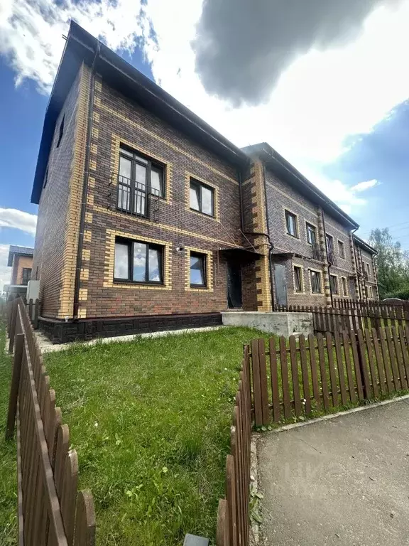 Таунхаус в Московская область, Мытищи городской округ, д. Шолохово ул. ... - Фото 0