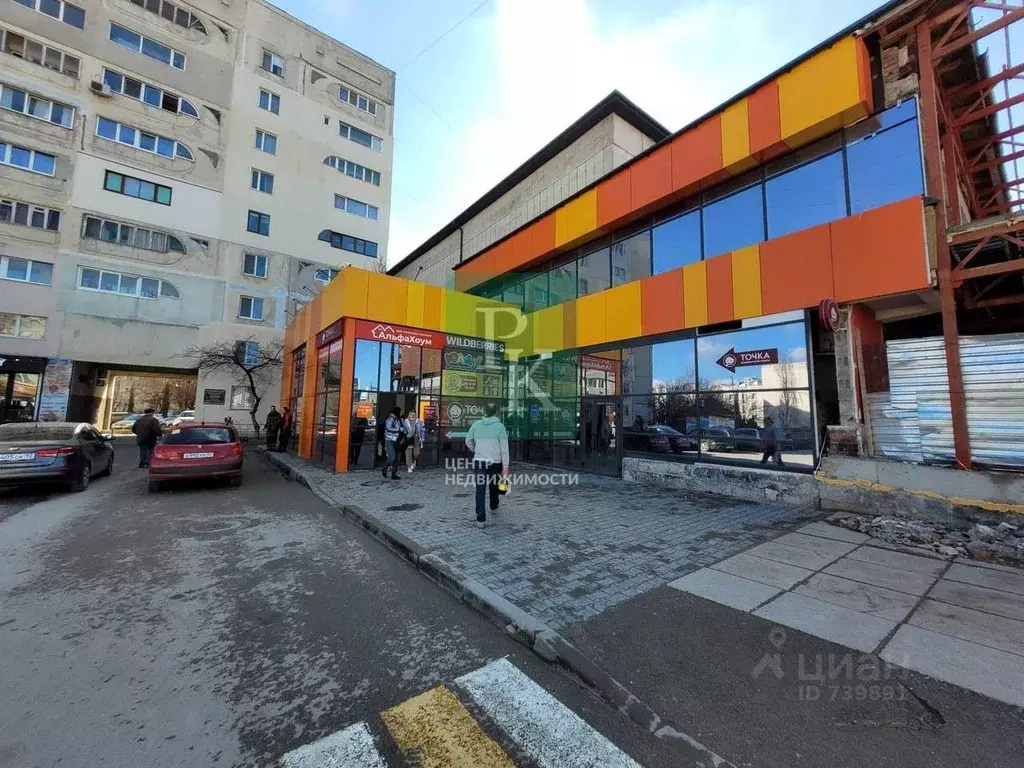 Торговая площадь в Севастополь ул. Александра Маринеско, 1Ак2 (1100 м) - Фото 1