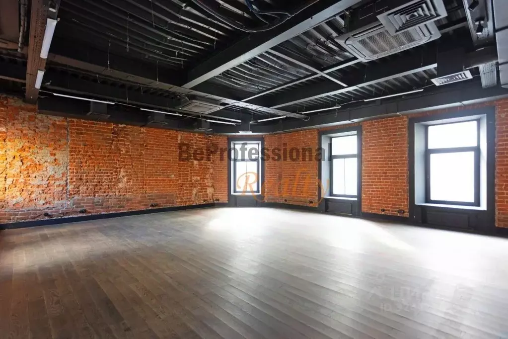 Помещение свободного назначения в Москва просп. Мира, 12С1 (550 м) - Фото 1