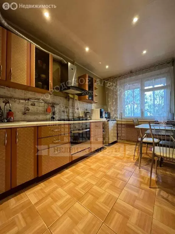 3-комнатная квартира: Калуга, Отбойная улица, 18/2 (68.5 м) - Фото 2